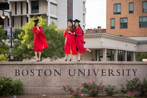 Boston University မှ Undergraduate အတွက် ပေးအပ်တဲ့ Fully Funded Scholarship