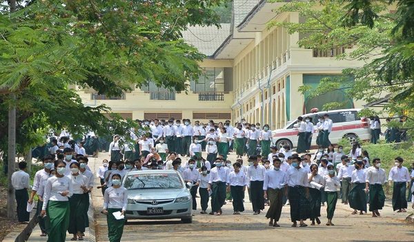 G10 နှင့် G11 ကျောင်းတွင်းစစ် ပြင်ပဖြေ စာမေးပွဲကို မေလတွင် ကျင်းပမည်