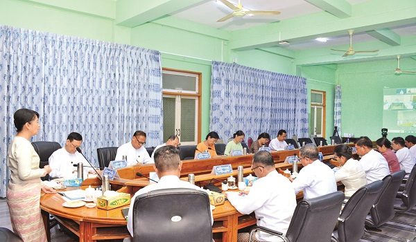 တက္ကသိုလ်များတွင် သုတေသနများလုပ်ရန် ပညာရေးဝန်ကြီးမှ တိုက်တွန်း
