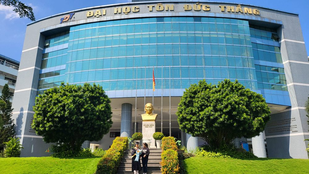 အထက်တန်းအောင်ပြီးထားသူများအတွက် ဗီယက်နမ်နိုင်ငံက ပညာသင်ဆု