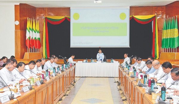 လာမည့်ပညာသင်နှစ်တွင် G12 သင်ရိုးညွှန်တမ်း ပြန်လည်ရေးဆွဲမည်