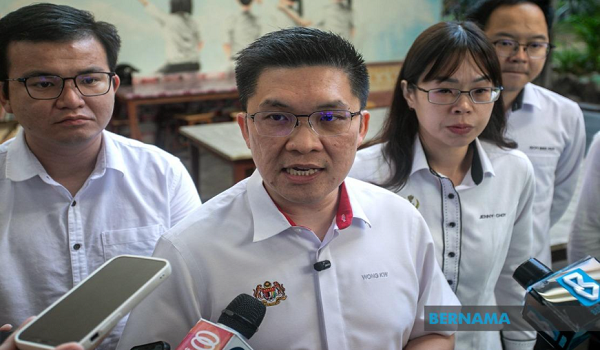 မလေးရှားတွင် ပထမတန်းကို အသက်အရွယ်အုပ်စုနှစ်စုခွဲပြီး တက်ရောက်ခွင့်ပြုမည် 