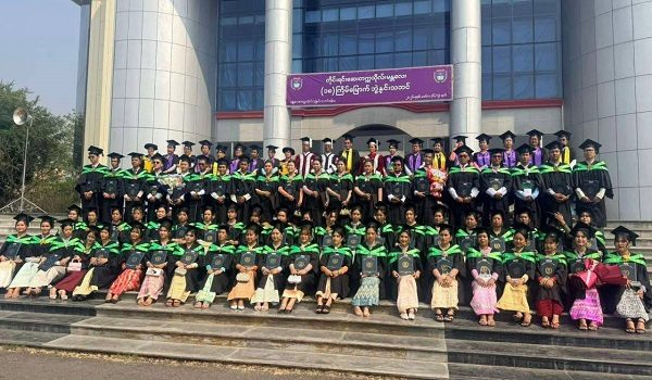 တိုင်းရင်းဆေးတက္ကသိုလ်တွင် AI နှင့် Digitalization ဘာသာရပ်များ သင်ကြား