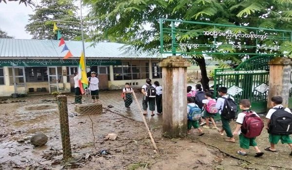 အခြေခံပညာကျောင်းများ စံကိုက်ဖြစ်စေရေး သတ်မှတ်ချက်များ ထုတ်ပြန်