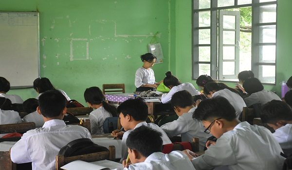 အခြေခံပညာ နှစ်ဝက်ဆုံးစာမေးပွဲအား အောက်တိုဘာတွင် ကျင်းပမည်