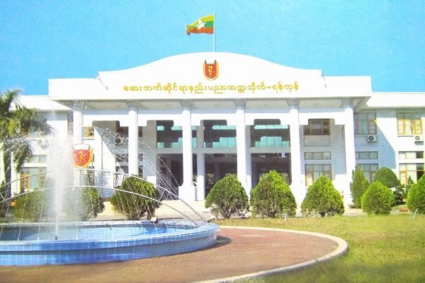 ဘွဲ့မရသေးလည်း လျှောက်လို့ရတဲ့ ဆေးဘက်ဆိုင်ရာ နည်းပညာ သင်တန်း (၂) ခု