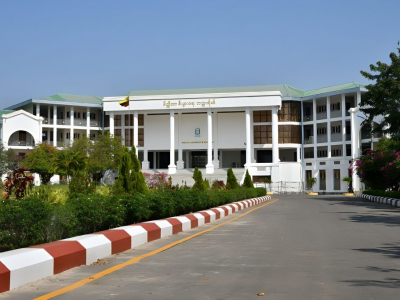 အွန်လိုင်းမှ တက်ရောက်နိုင်မည့် စီးပွားရေးဆိုင်ရာ မဟာဘွဲ့သင်တန်းများ