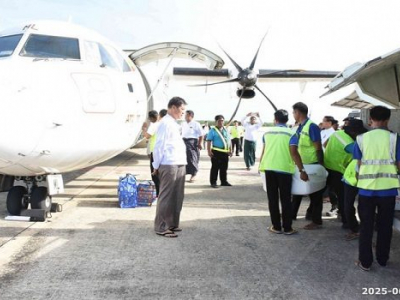 မန္တလေးတိုင်းမှ (၁၂) တန်းစာမေးပွဲ အဖြေလွှာများကို လေယာဉ်ဖြင့် ပို့ဆောင်