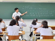 ထိုင်းက တက္ကသိုလ်တစ်ခုမှာ Burmese Instructor အလုပ်လျှောက်ချင်လား?