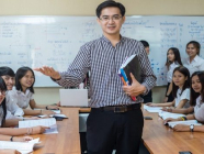 MFU တက္ကသိုလ်တွင် အင်္ဂလိပ်စာသင် ဆရာအဖြစ် အလုပ်လျှောက်မည်