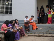 ၂၀၂၅ ပညာသင်နှစ် အဝေးသင် အနီးကပ်သင်တန်းကာလနှင့် စာမေးပွဲအချိန်စာရင်းများ