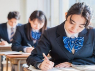 ဂျပန် အခမဲ့ အထက်တန်း ပညာရေးစနစ်တွင် နိုင်ငံခြားကျောင်းသားများ အကျုံးမဝင်