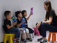 တရုတ်တွင် ကျောင်းသားများ၏ စိတ်ဖိစီးမှုကို လျှော့ချရန် အစီအမံသစ်များ ချမှတ်