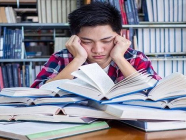 စာမေးပွဲနီးတိုင်း ကျောင်းသားတွေ လုပ်တတ်တဲ့ အမှားအယွင်း (၇) မျိုး