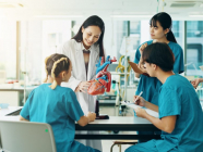 ဂျပန်မှာ စရိတ်ငြိမ်း ဆေးကျောင်းတက်နိုင်မယ့် Fully-funded ပညာသင်ဆု